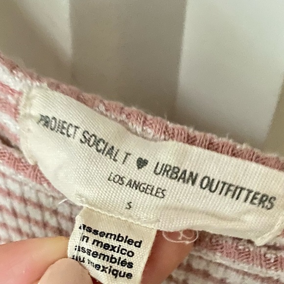 PROJECT SOCIAL T Purple White Striped Scoopneck Fitted T-shirt Crop Top - Picture 3 of 4